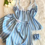 ست تاپ و شورتک ساتن آبی راه راه کد 0039