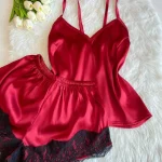 ست تاپ و شورتک ساتن زرشکی ساده کد 0039