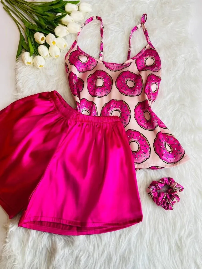 photo_2025-12-02_13-10-12 ست تاپ و شورتک ساتن دونات کد 0039 - تصویر 1